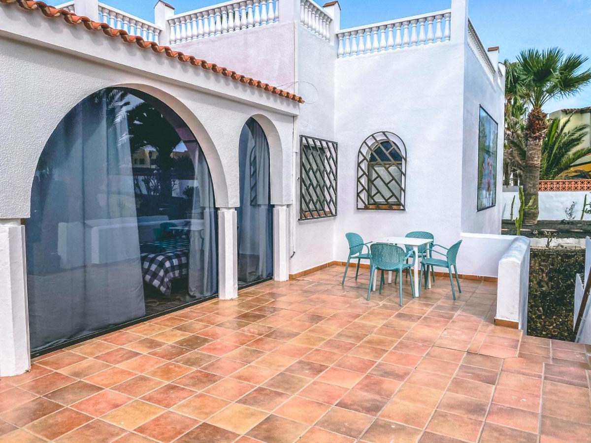 Villa Los Flamencos By Veaco- Beachfront & Pool Corralejo Extérieur photo