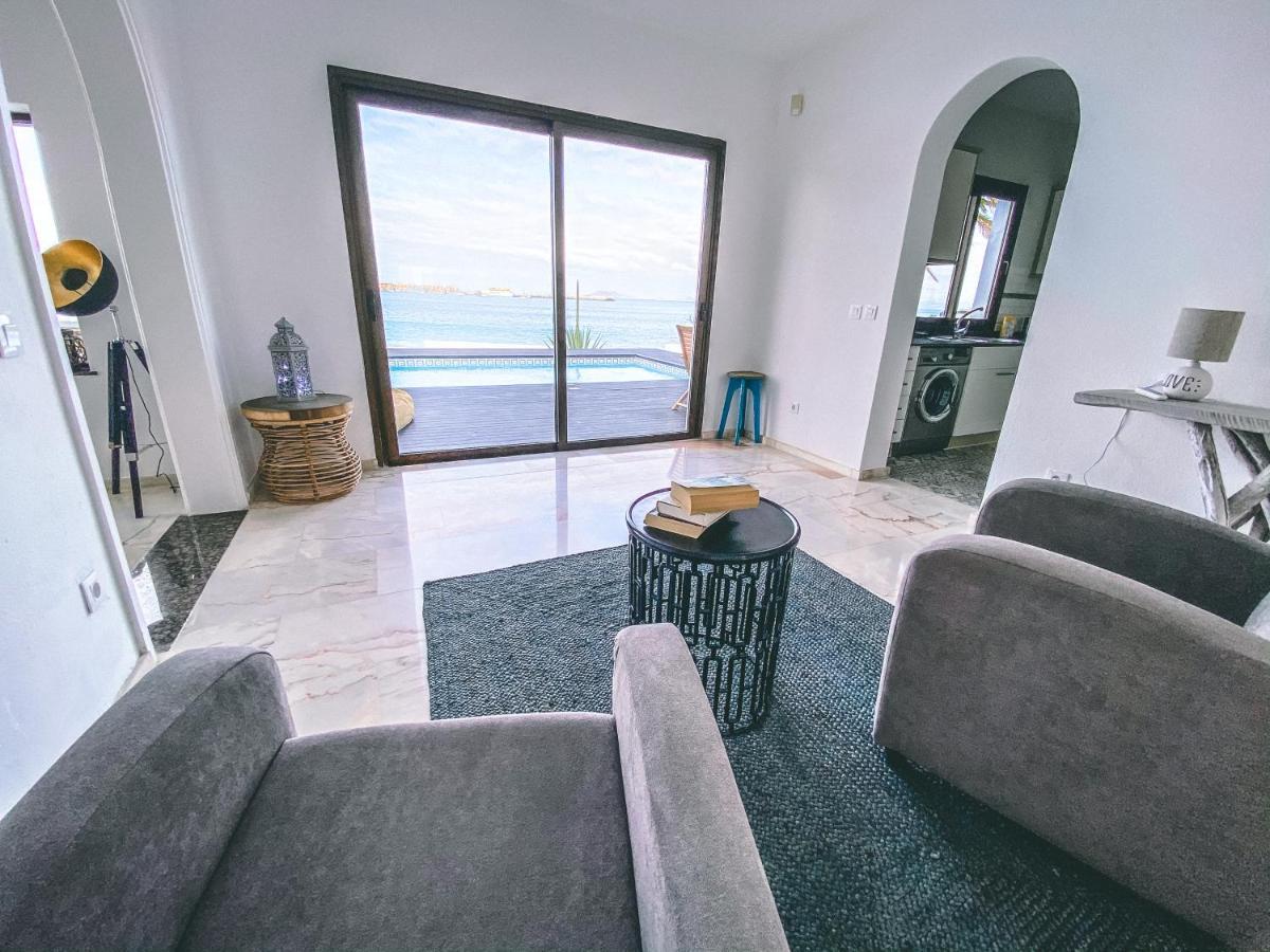 Villa Los Flamencos By Veaco- Beachfront & Pool Corralejo Extérieur photo