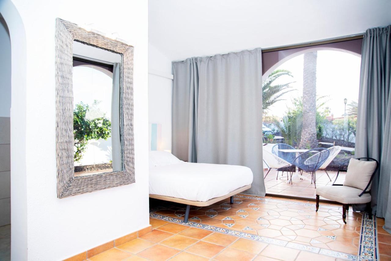 Villa Los Flamencos By Veaco- Beachfront & Pool Corralejo Extérieur photo